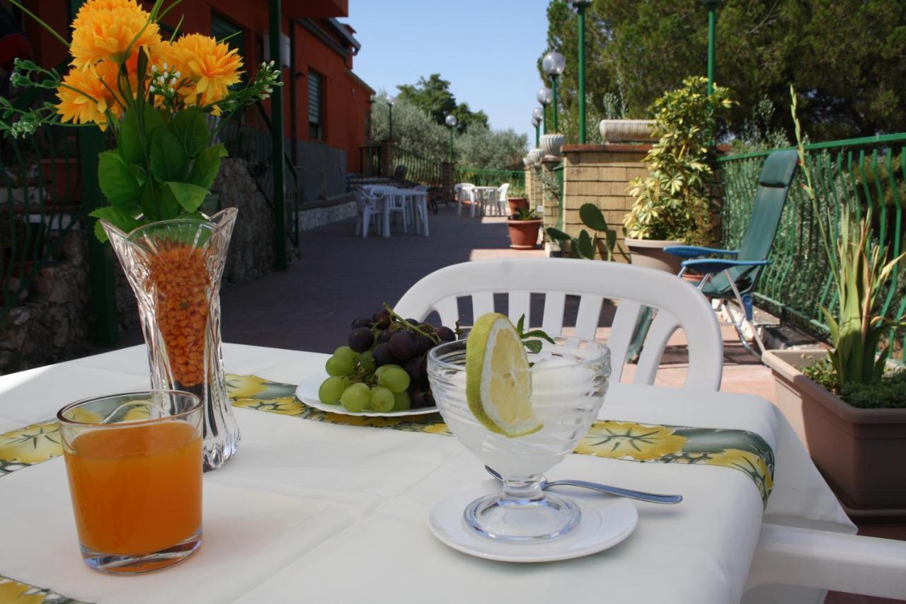 B&B Borgo Pileri Mazzarino Exterior photo