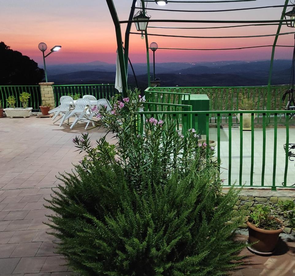 B&B Borgo Pileri Mazzarino Exterior photo