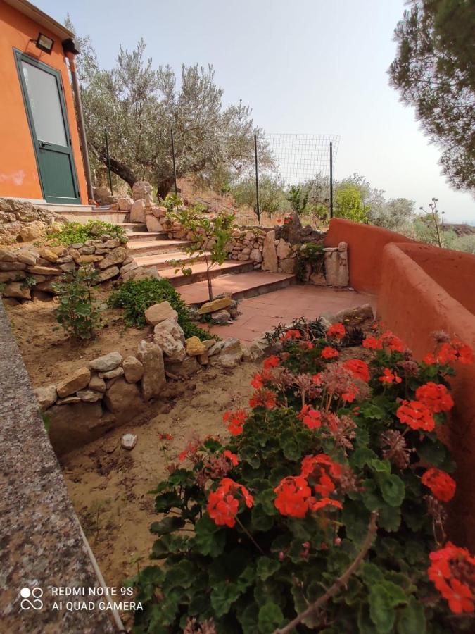 B&B Borgo Pileri Mazzarino Exterior photo